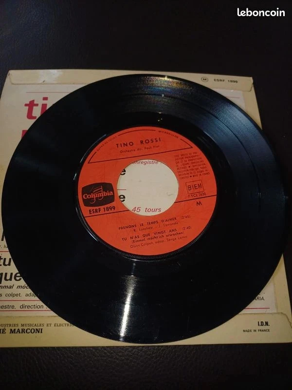 45rpm vinyl record Tino Rossi – photo 4